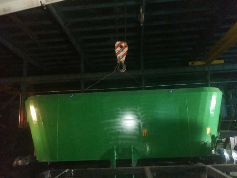 內(nèi)蒙古某公司購買固定式TMR攪拌機(jī)